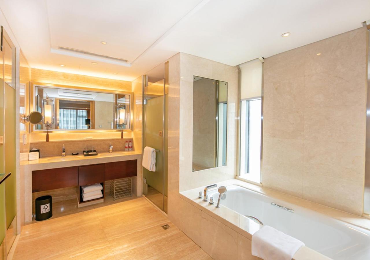 Sheraton Wuxi Binhu Hotel Buitenkant foto